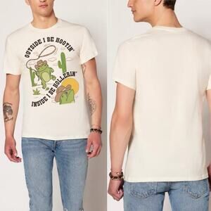 Spencer's Graphic Print T-Shirt Outside I Be Hootin' Inside I Be Hollerin'